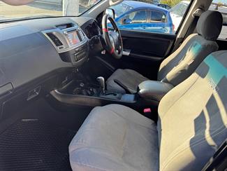 2014 Toyota Hilux - Thumbnail