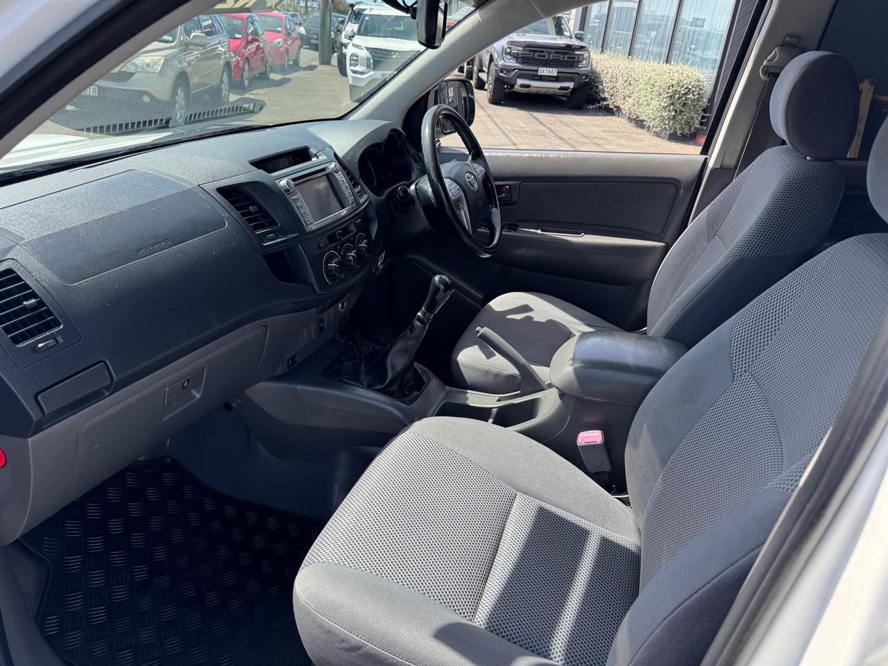 2015 Toyota Hilux
