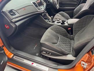 2018 Holden Hsv - Thumbnail