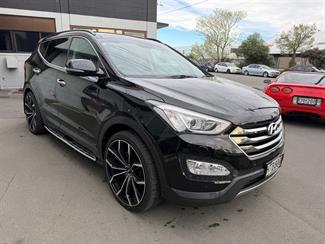 2014 Hyundai Santa Fe - Thumbnail
