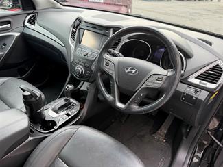 2014 Hyundai Santa Fe - Thumbnail