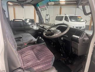 2003 Isuzu NPR450 - Thumbnail