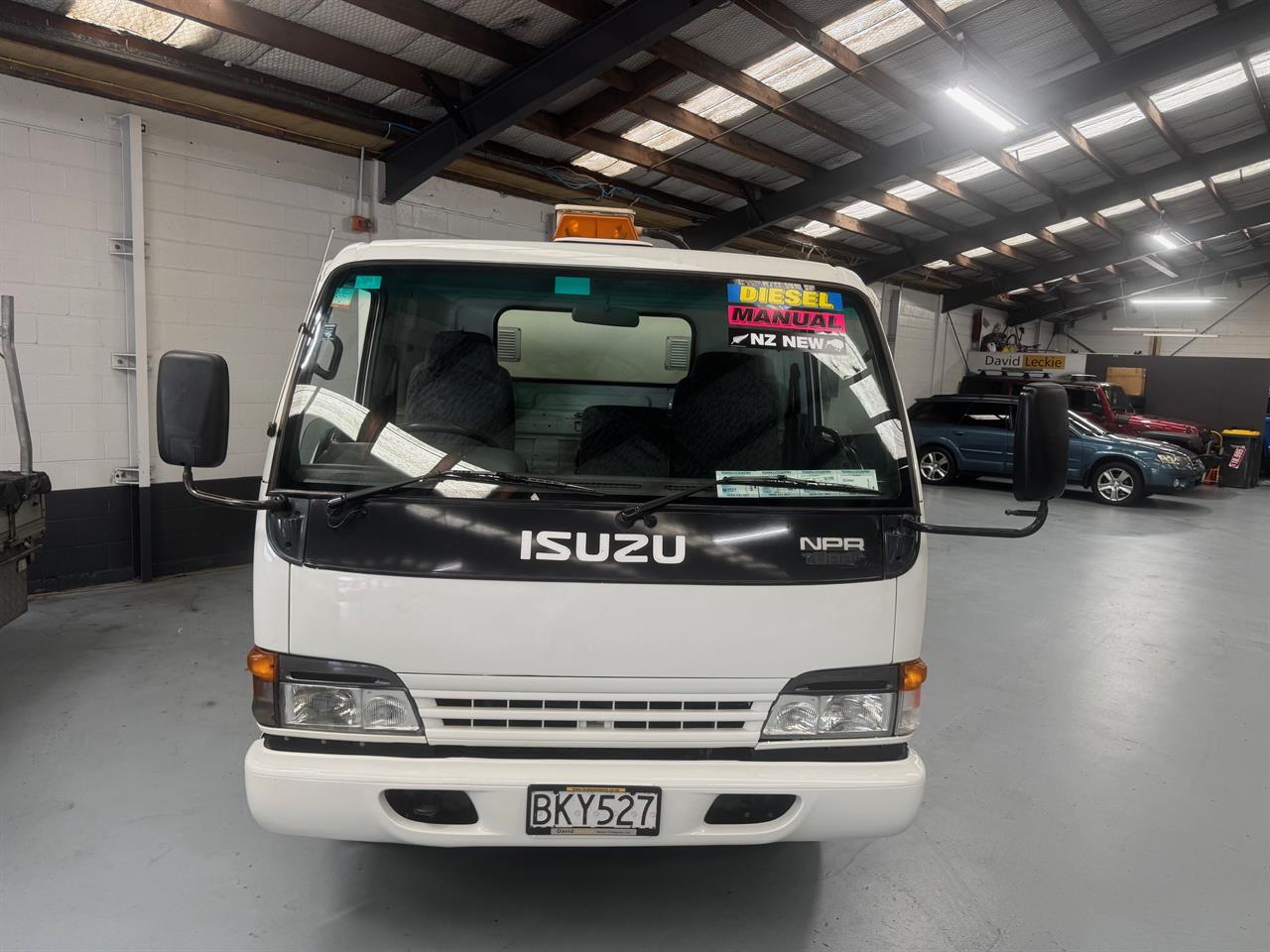 2003 Isuzu NPR450