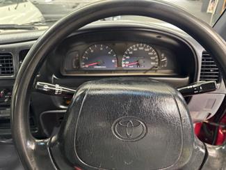 1999 Toyota Hilux - Thumbnail