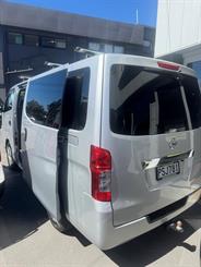 2017 Nissan Nv350 - Thumbnail