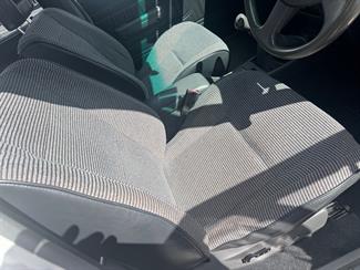 1994 Toyota Hilux - Thumbnail