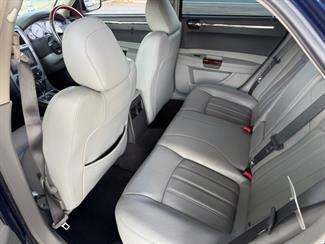 2006 Chrysler 300 - Thumbnail