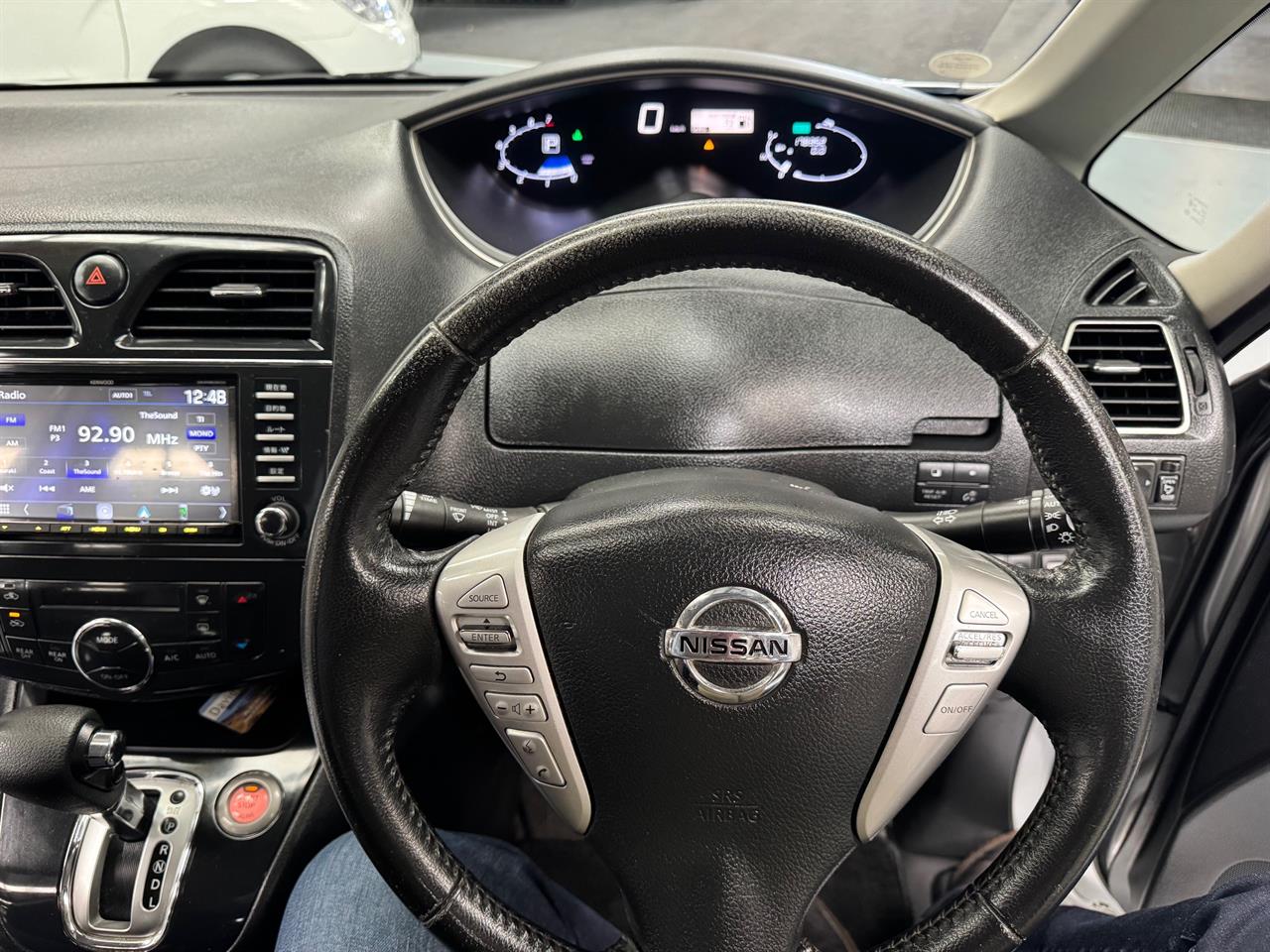 2011 Nissan Serena