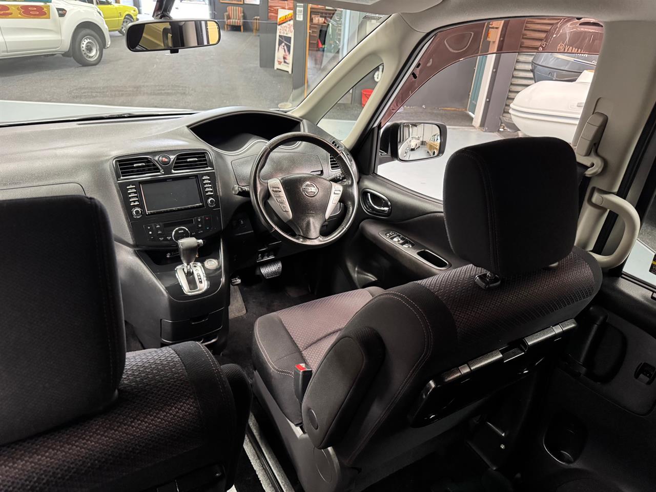 2011 Nissan Serena